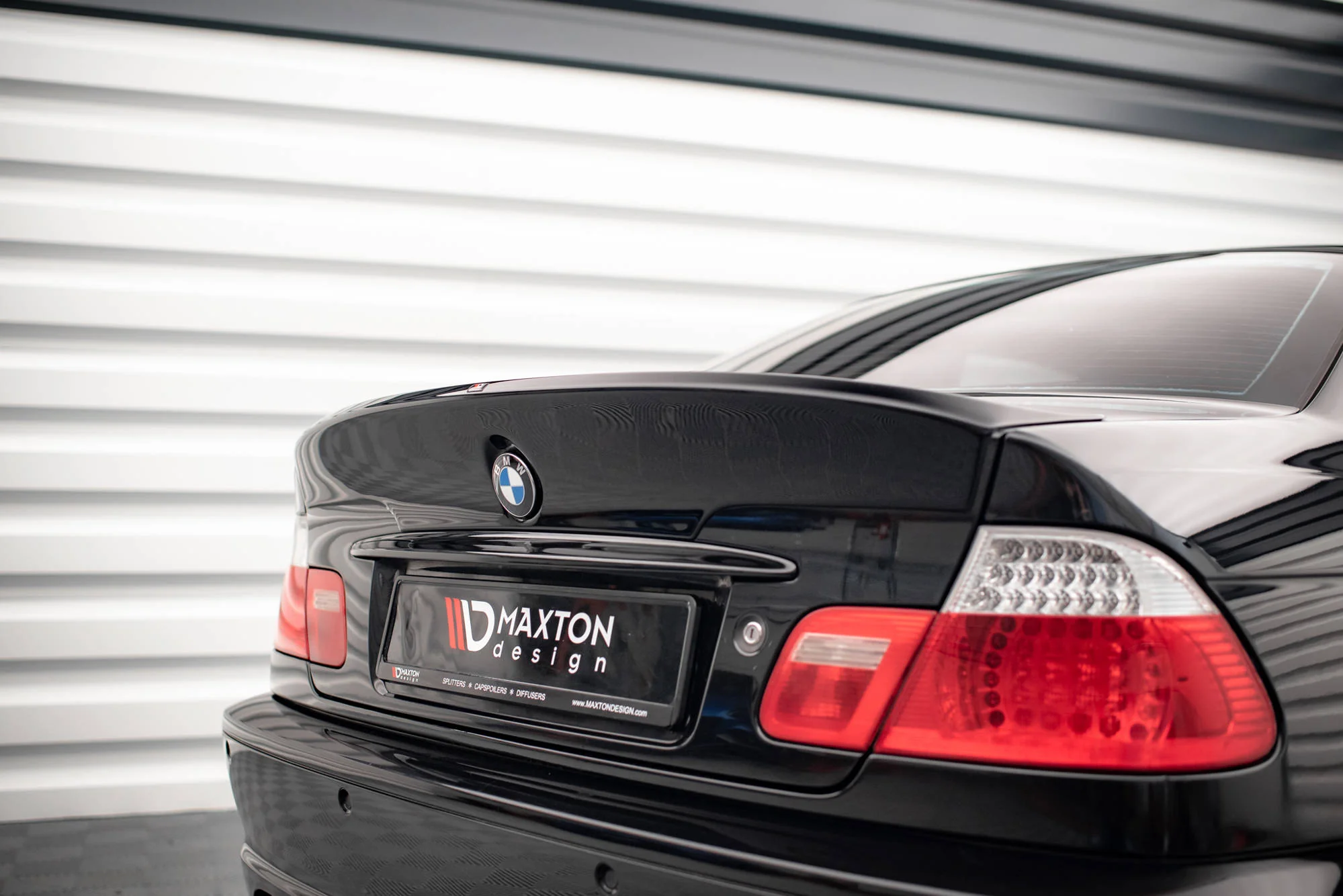 Añadido De Alerón Bmw E46 Coupe Look Csl - Image 2
