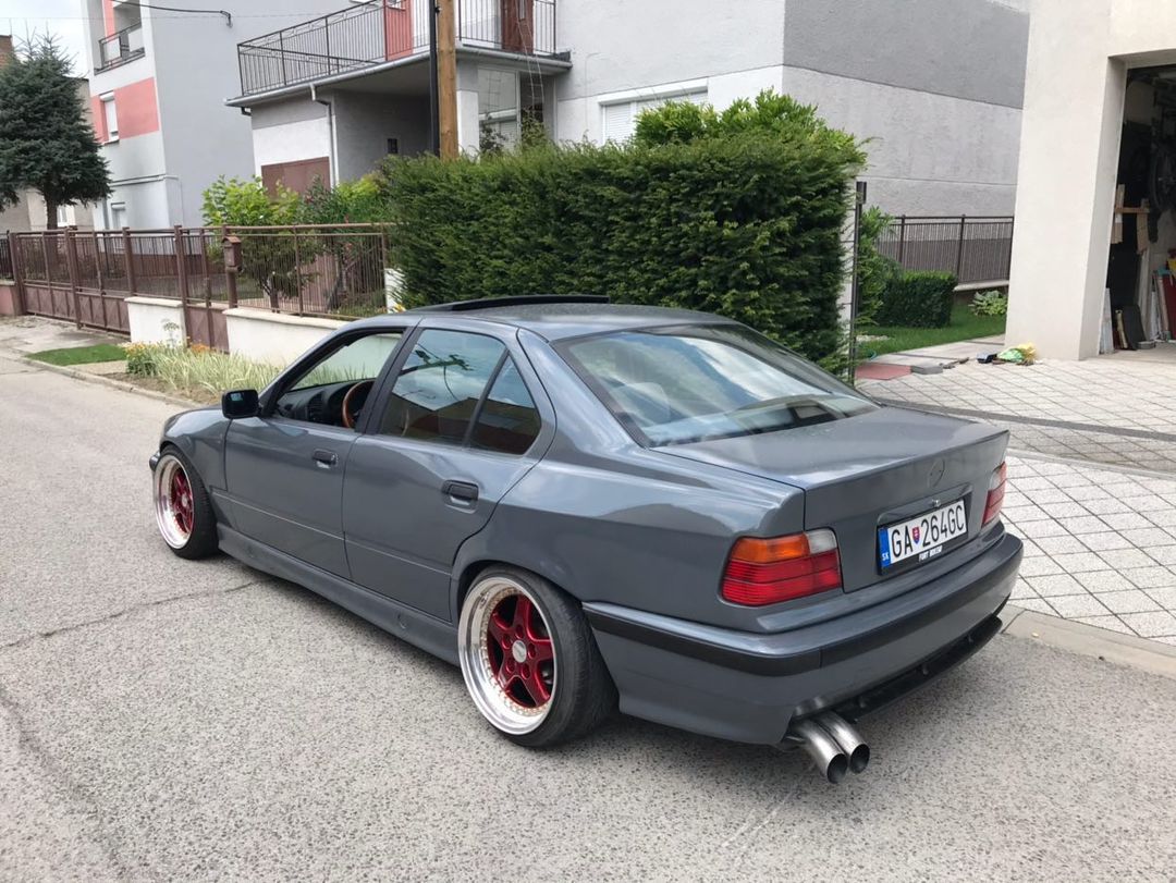 Pack Aletas Para Bmw E36 Sedan Con Obertura Puerta Trasera - Image 5