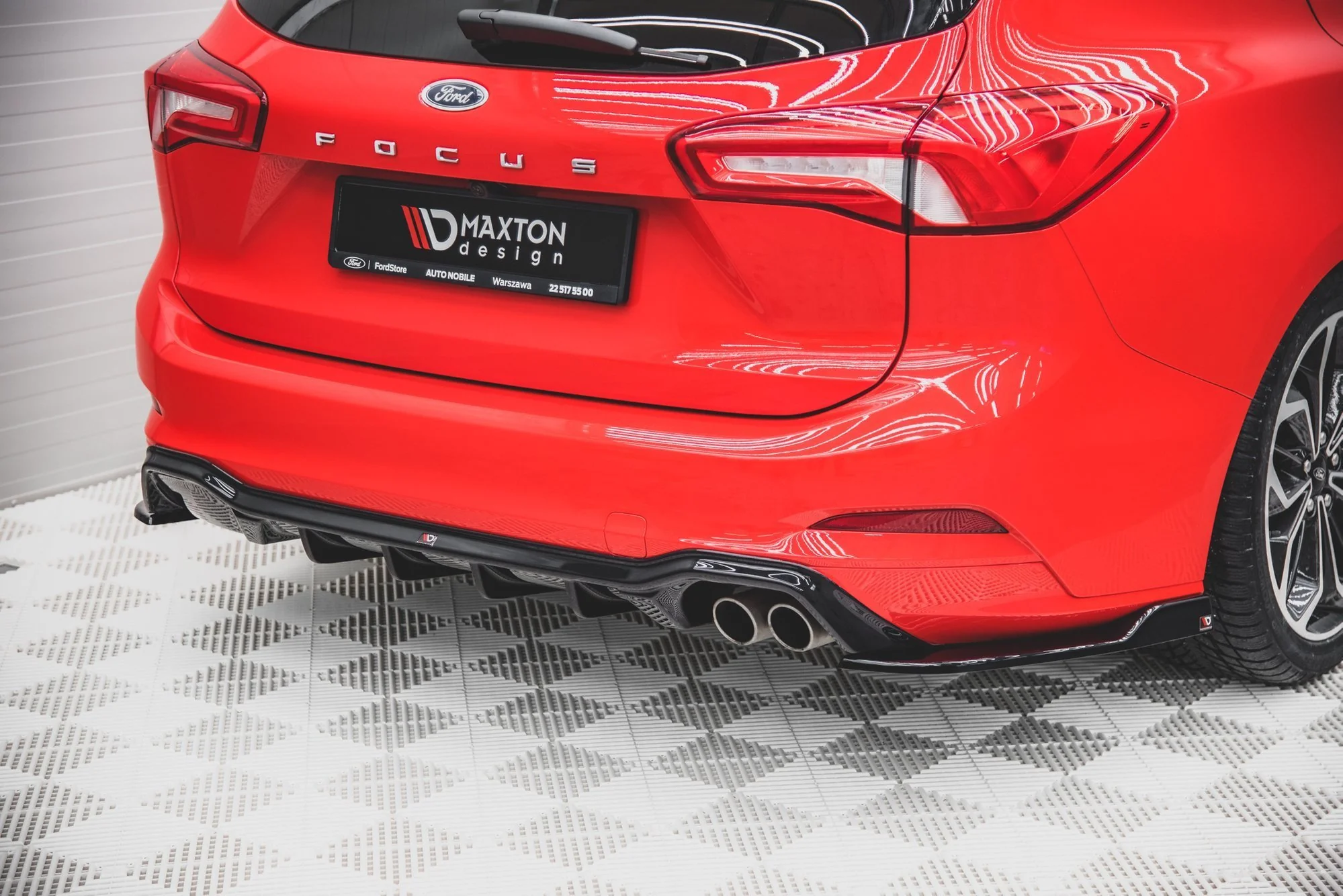 Difusor Maxton Ford Focus Mk4 St Line Familiar