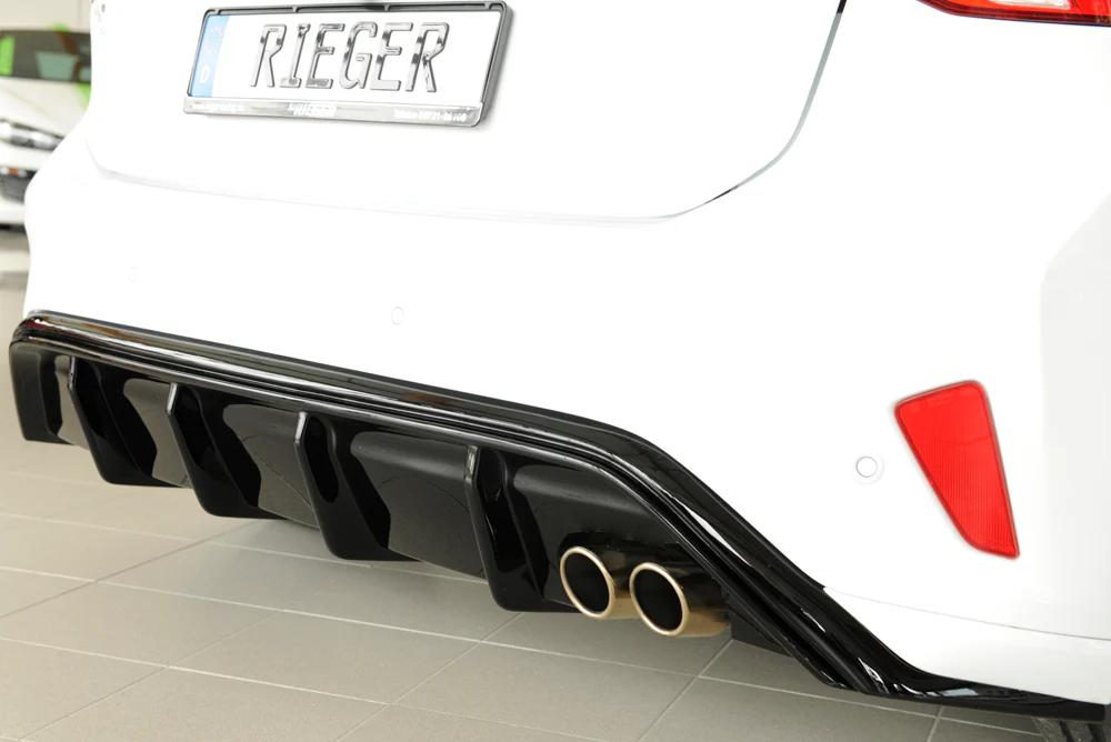 Difusor Rieger Una Salida En Negro Brillo Para Ford Focus Mk4 St-Line
