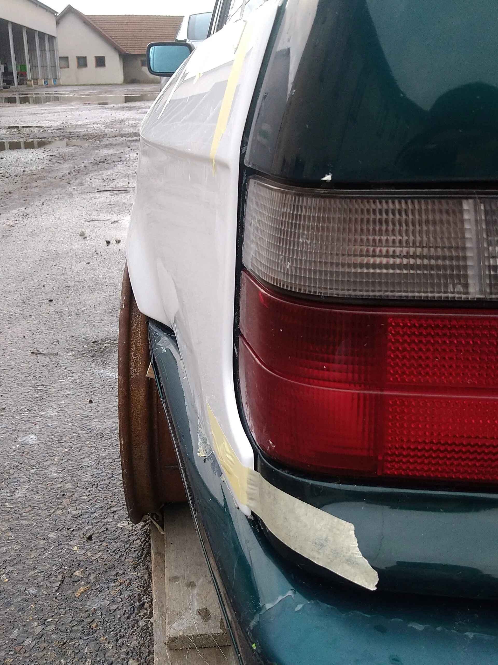 Kit Aletas Bmw E36 Touring - Image 3